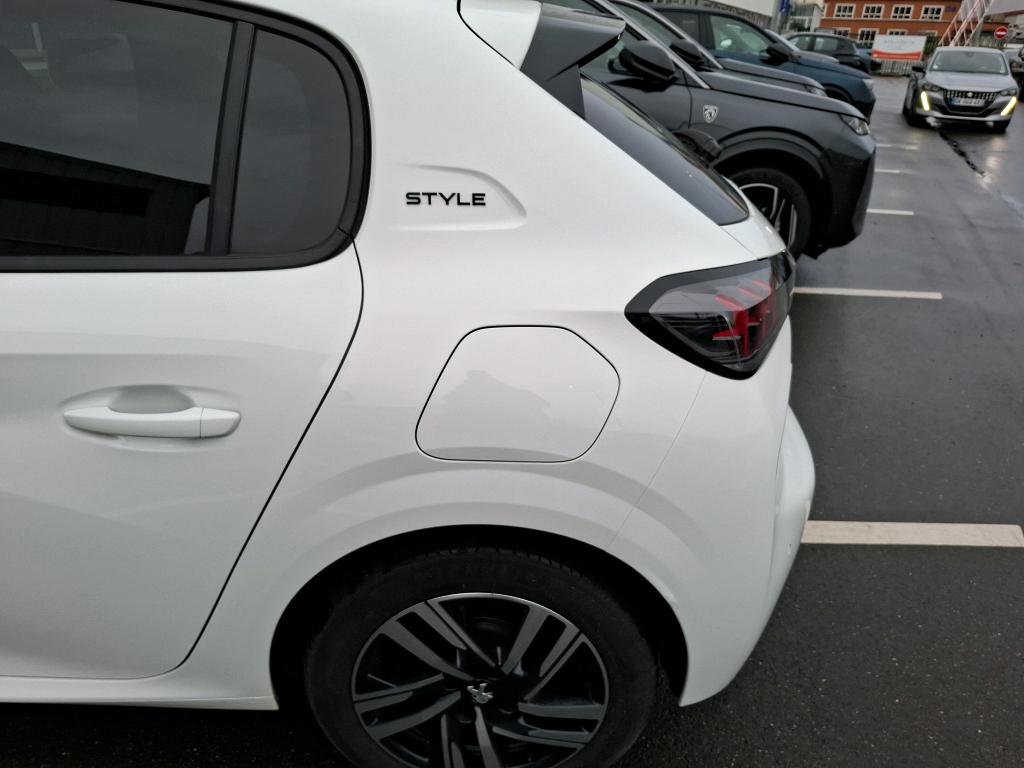 Peugeot 208 PureTech 100 S&S BVM6 Style 2023