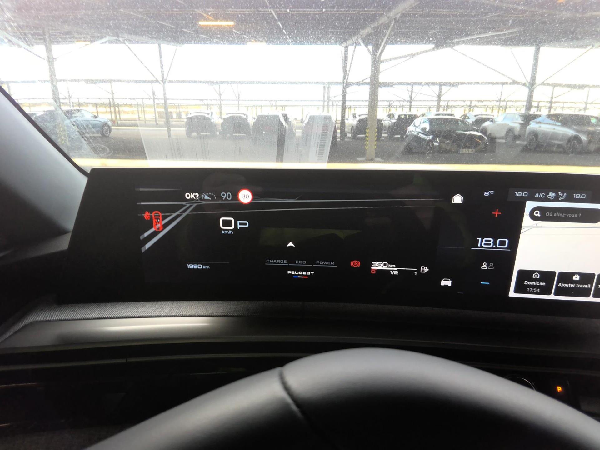 Peugeot 3008 Hybrid 145 e-DCS6 Allure 2025