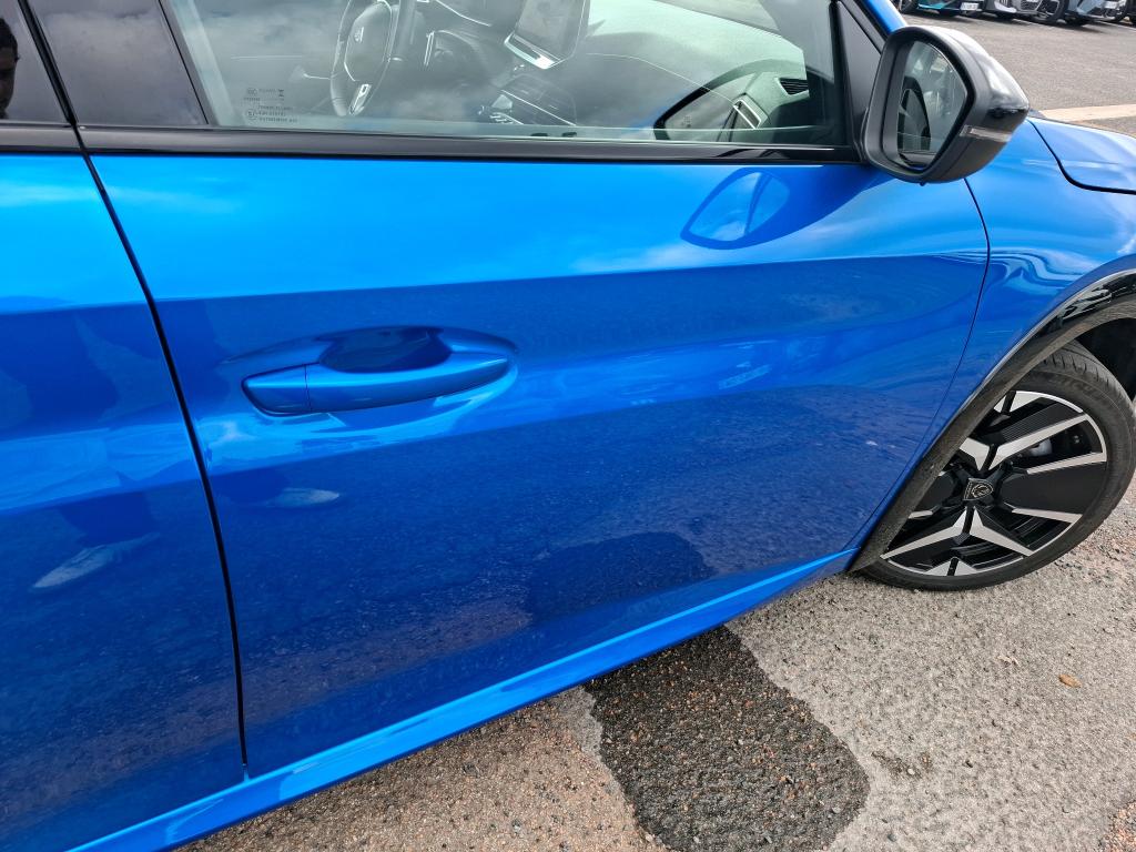 Peugeot 208 Hybrid 110 e-DCS6 GT 2025