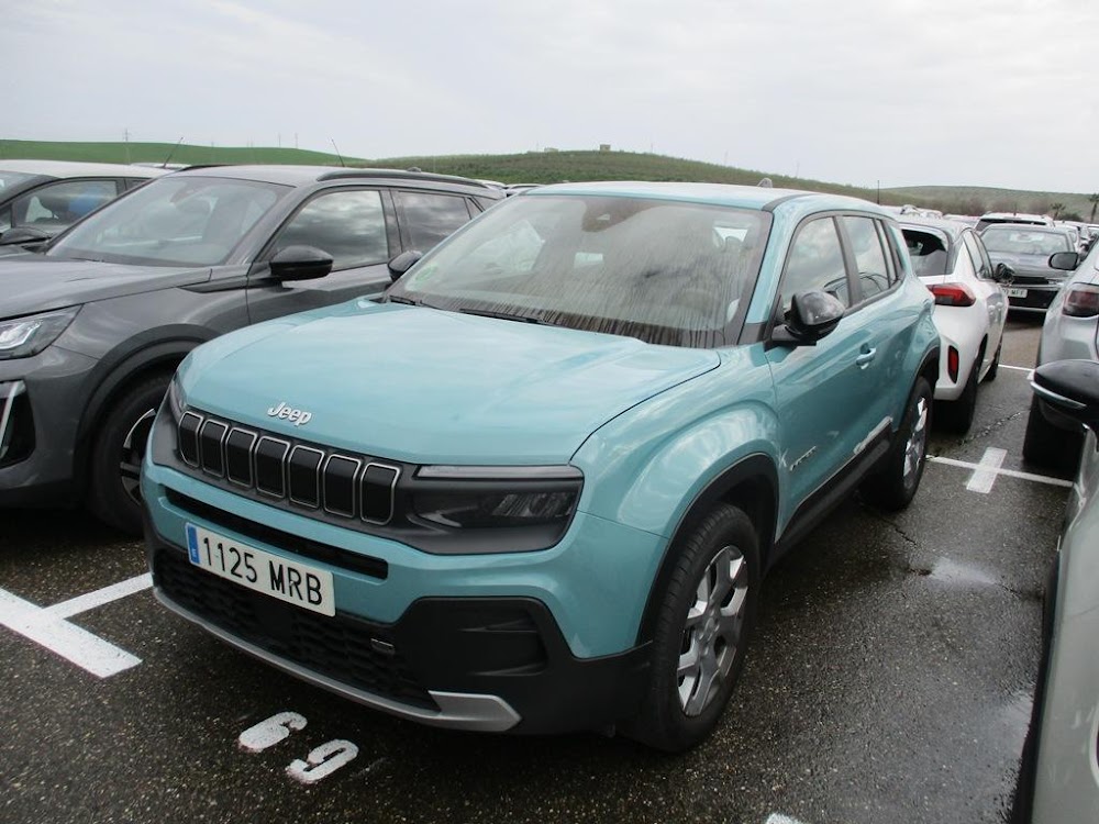 Foto Jeep AVENGER 4