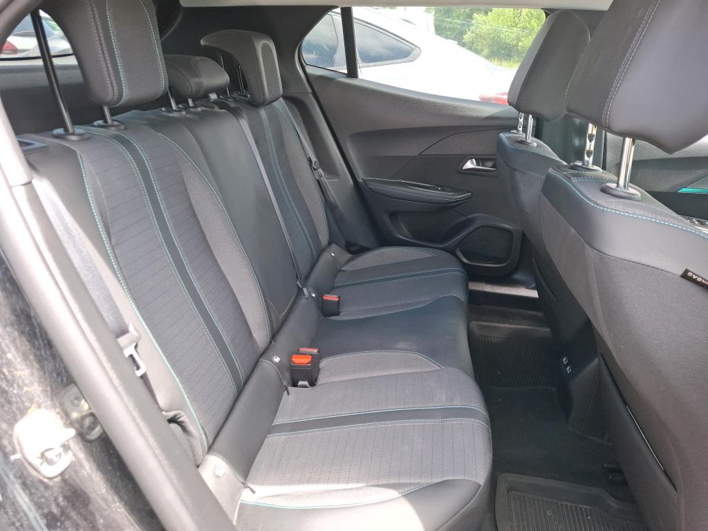 Peugeot 2008 BlueHDi 130 S&S EAT8 Allure 2022