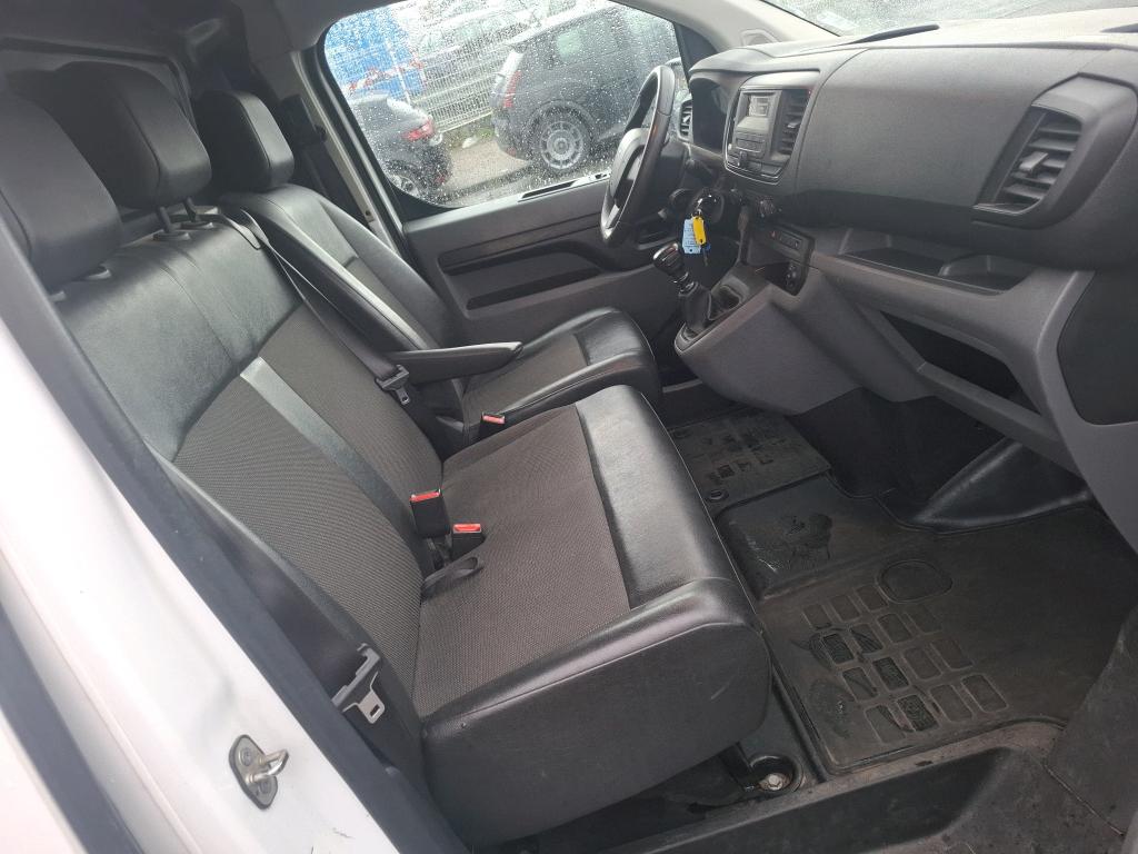 Peugeot EXPERT FGN TOLE STANDARD BLUEHDI 100 S&S BVM6 PREMIUM 2021