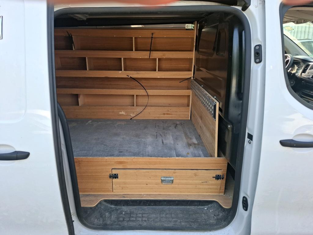 Peugeot EXPERT FGN TOLE M BLUEHDI 145 S&S EAT8  2023