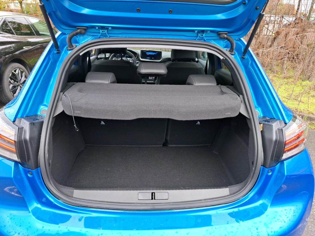 Peugeot 208 Hybrid 136 e-DCS6 Allure 2025