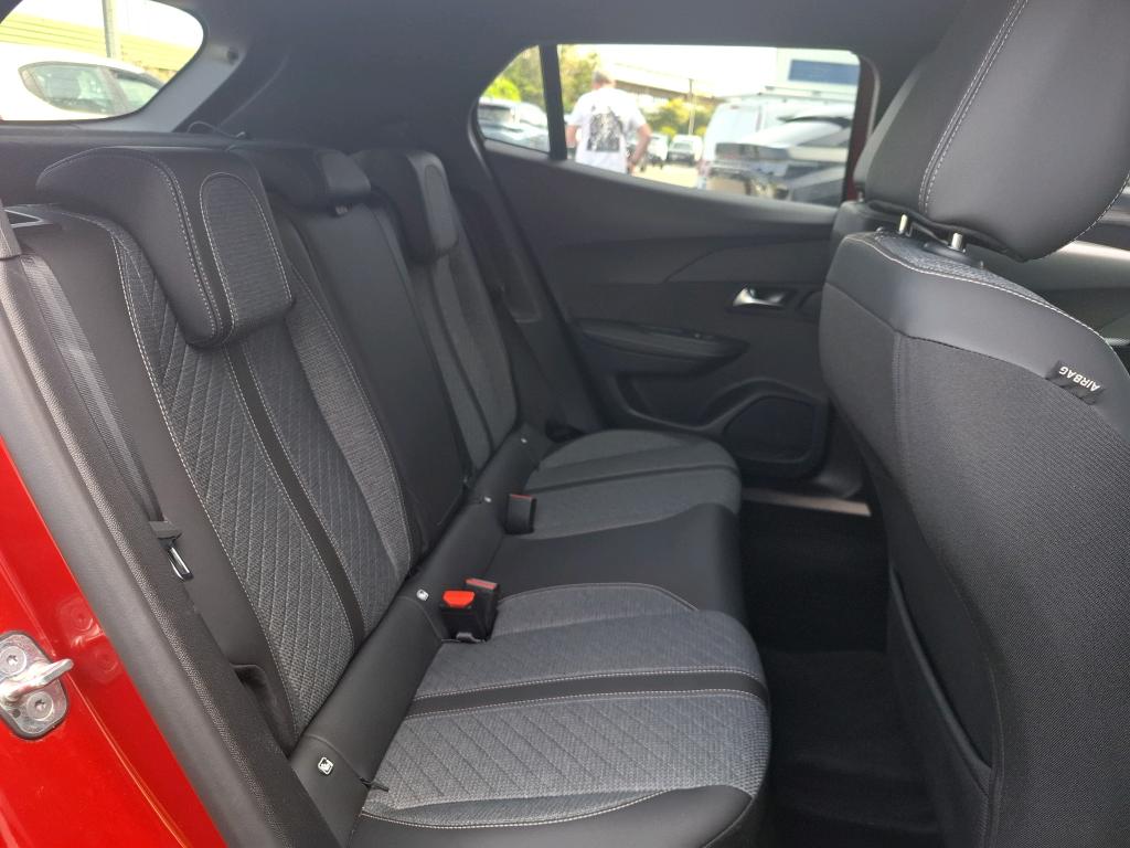 Peugeot 2008 PureTech 100 S&S BVM6 Allure 2024