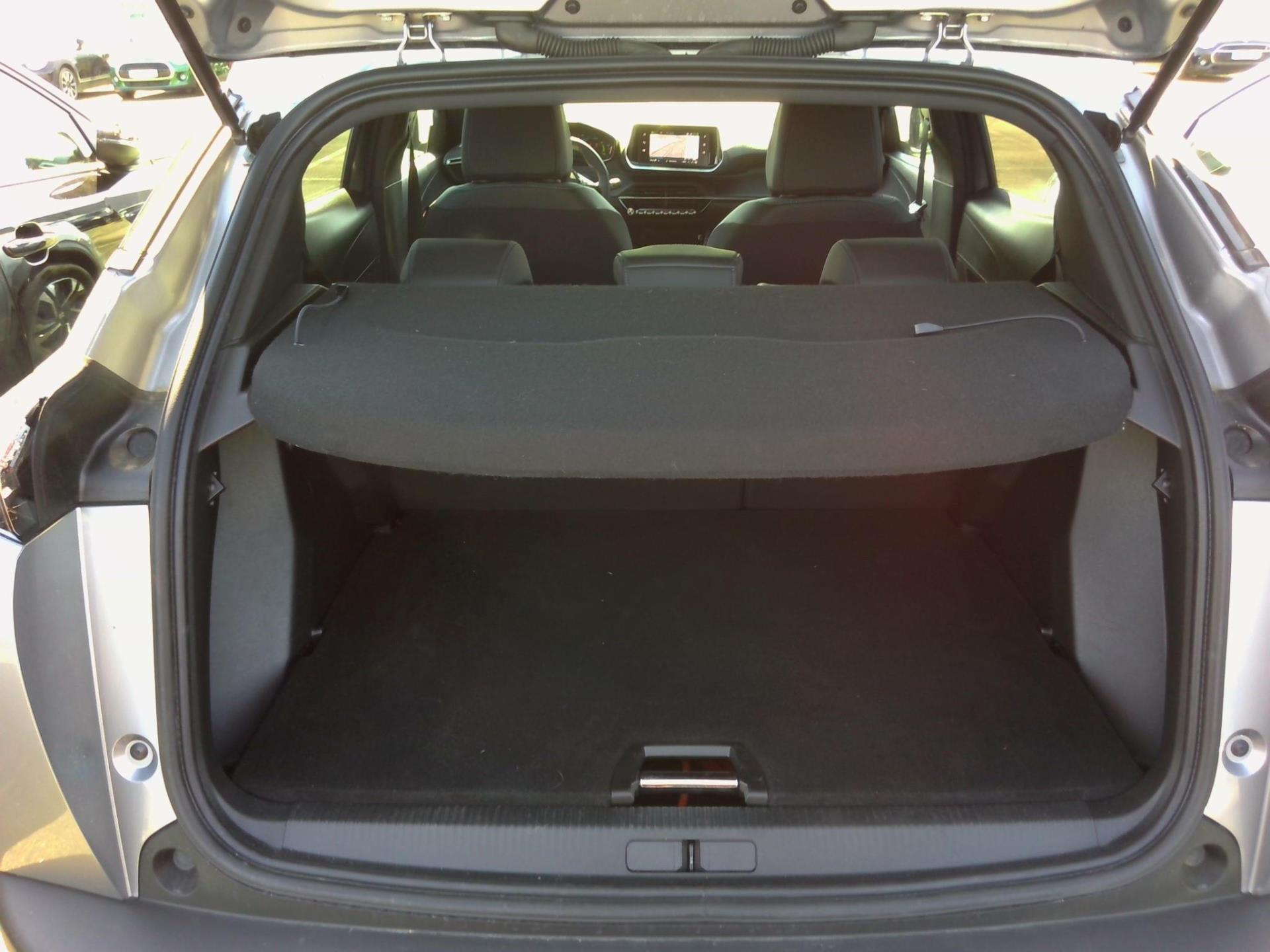 Peugeot 2008 Electrique 136 ch Allure 2023