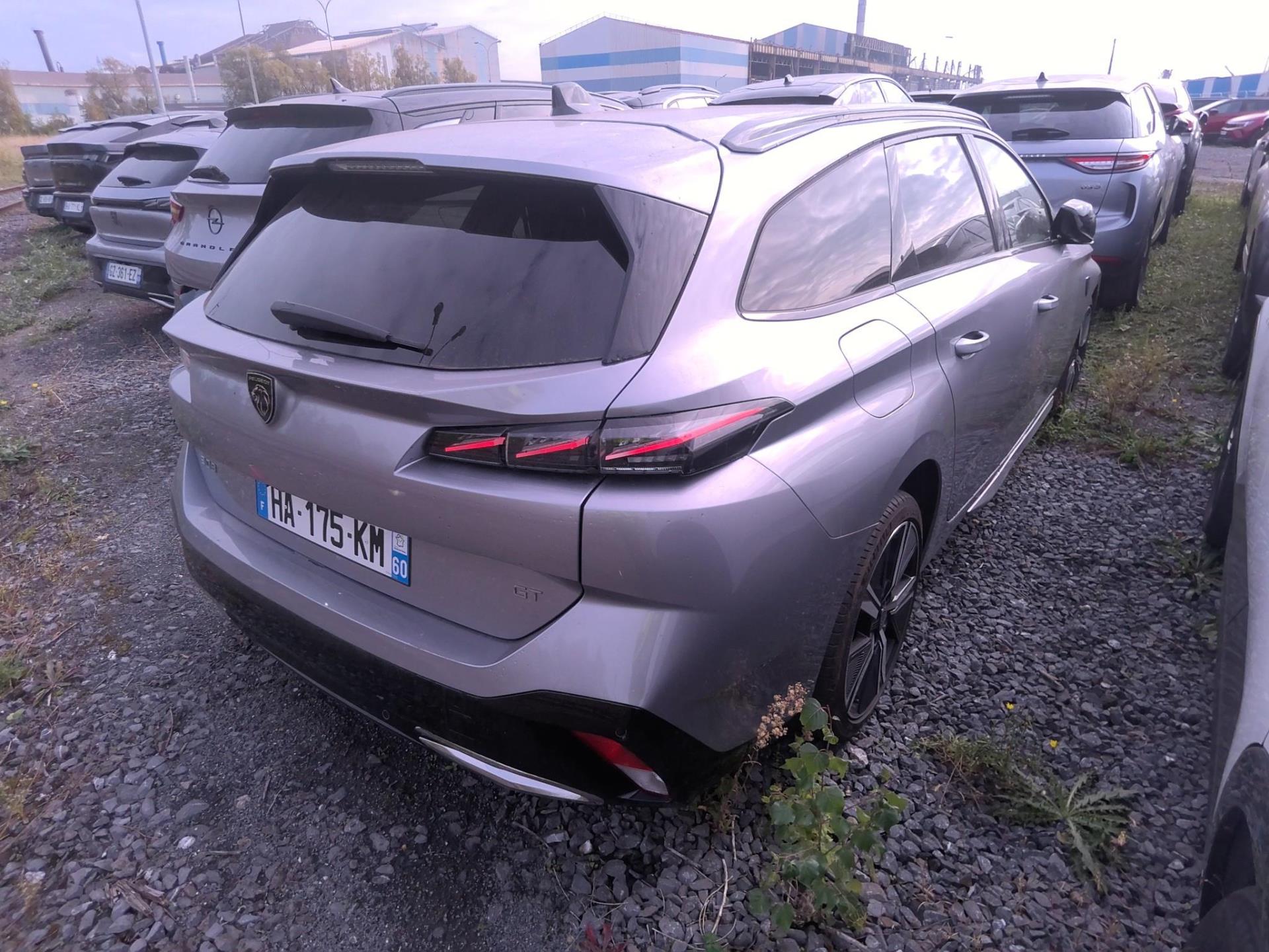 Peugeot 308 SW Hybrid 136 e-DCS6 GT 2024