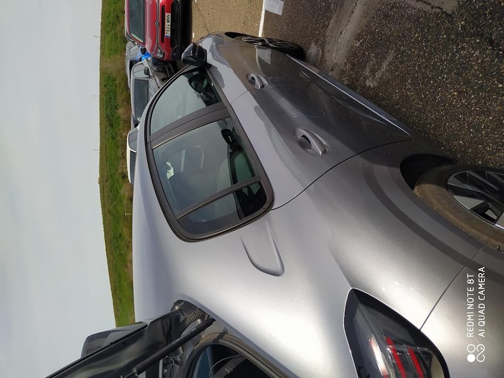 Foto Peugeot 208 5