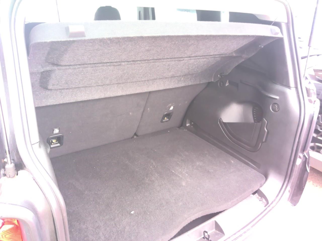 Foto Jeep Renegade 18
