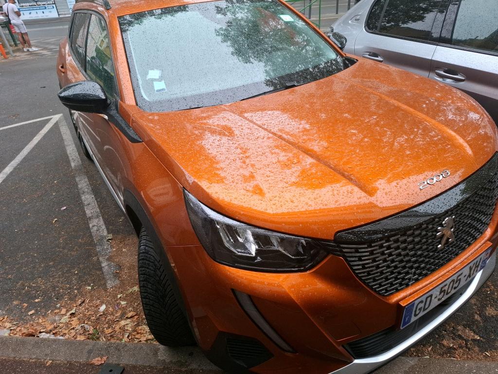 Peugeot 2008 BlueHDi 130 S&S EAT8 Allure 2021