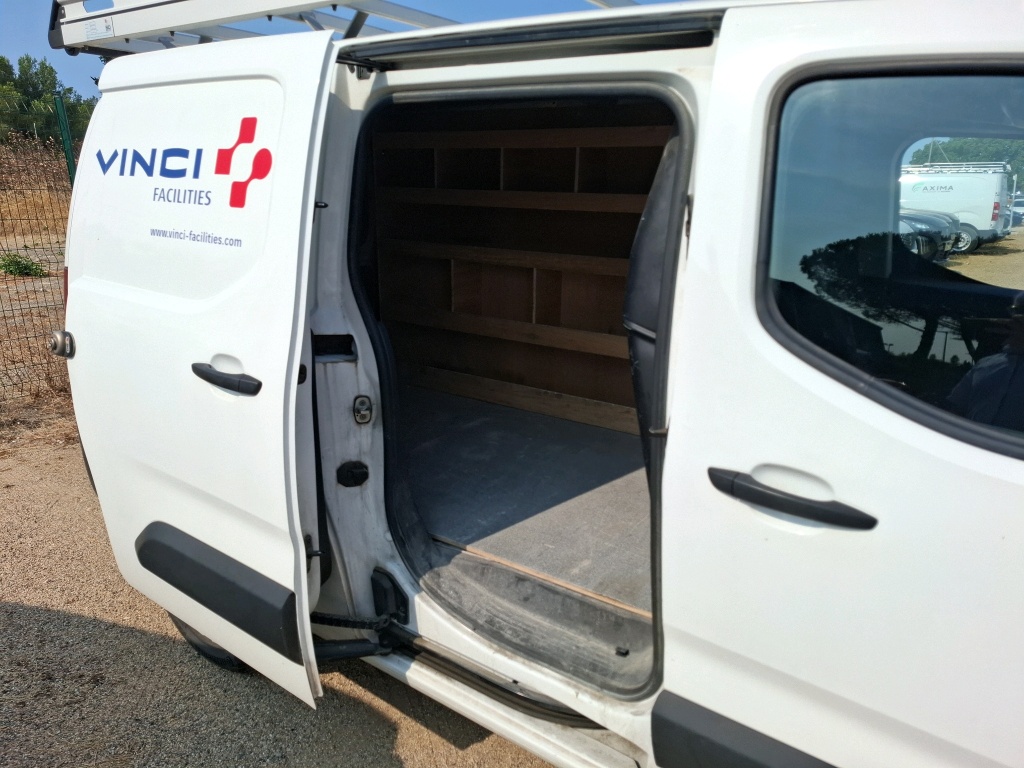 Peugeot PARTNER FOURGON LONG 950 KG BLUEHDI 100 S&S BVM5 PREMIUM 2020