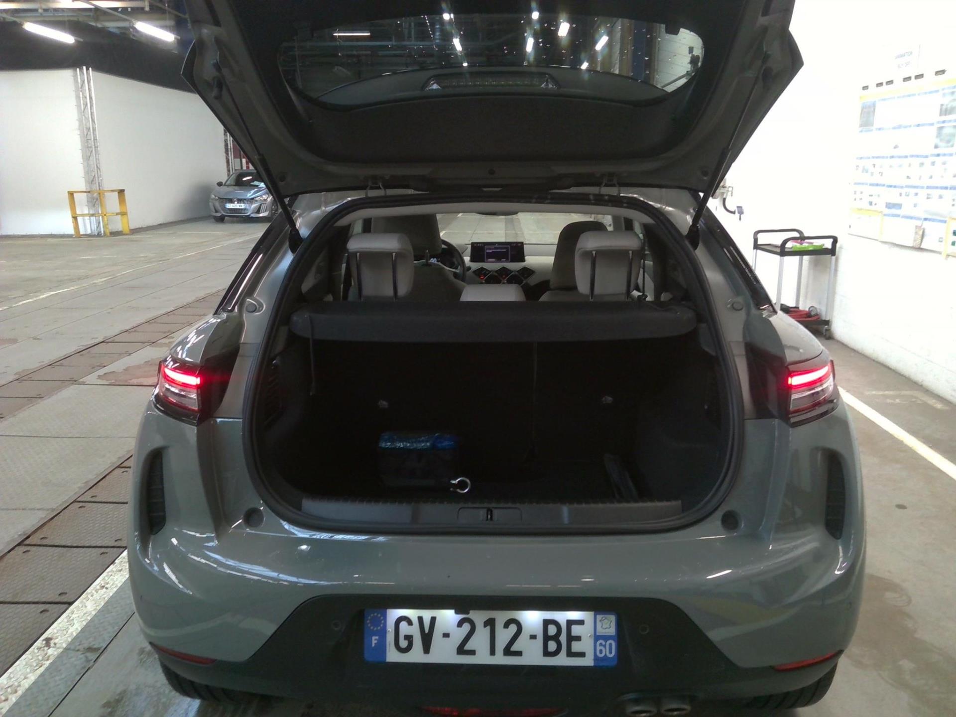 DS DS 3 PureTech 130 EAT8 Esprit de Voyage 2024