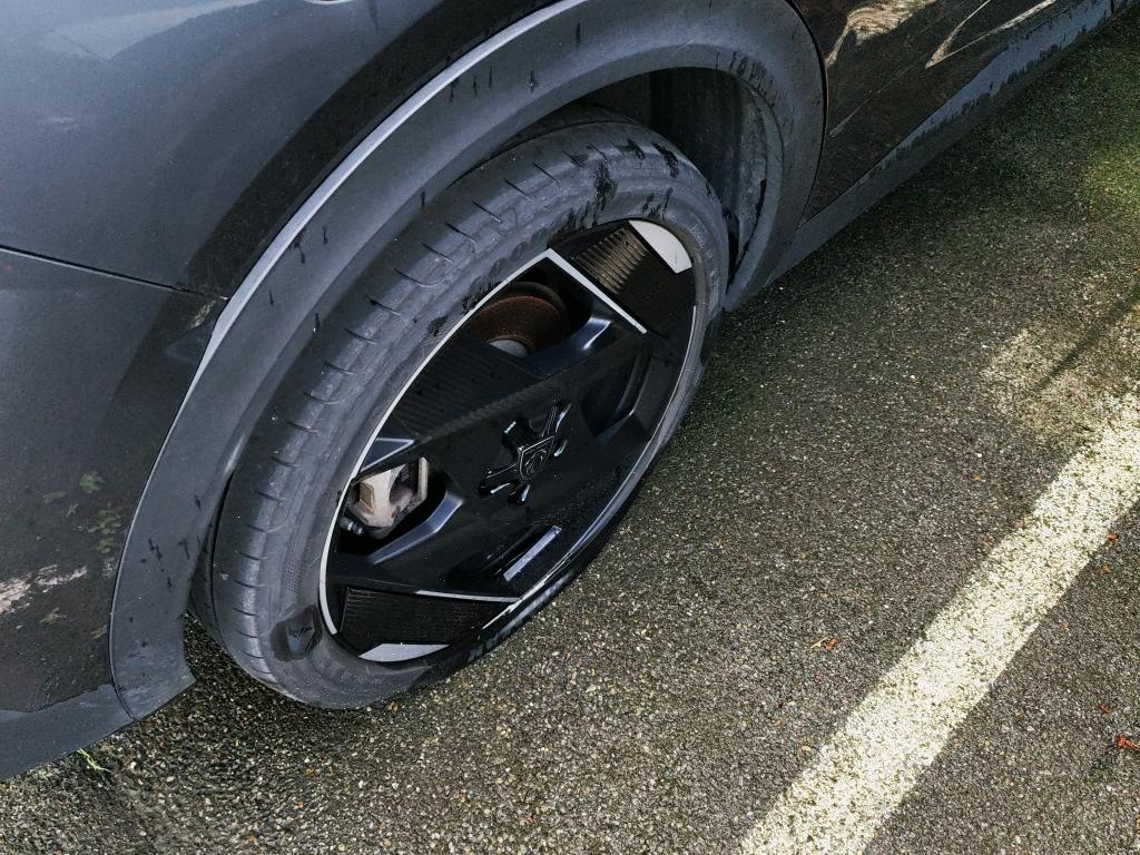 Peugeot 408 PHEV 225 e-EAT8 GT 2022