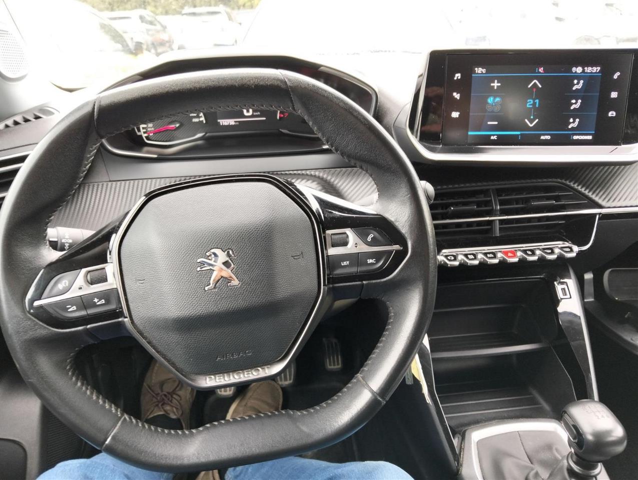 Foto Peugeot 2008 3