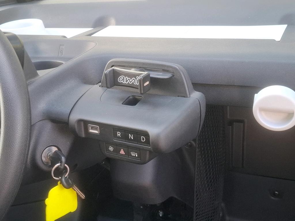 Citroen AMI