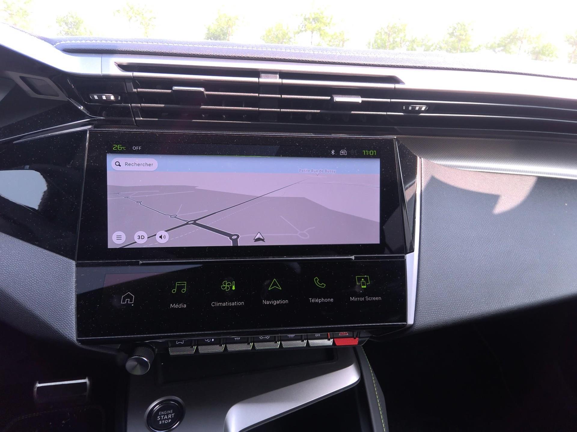 Peugeot 408 Hybrid 145 e-DCS6 GT 2025
