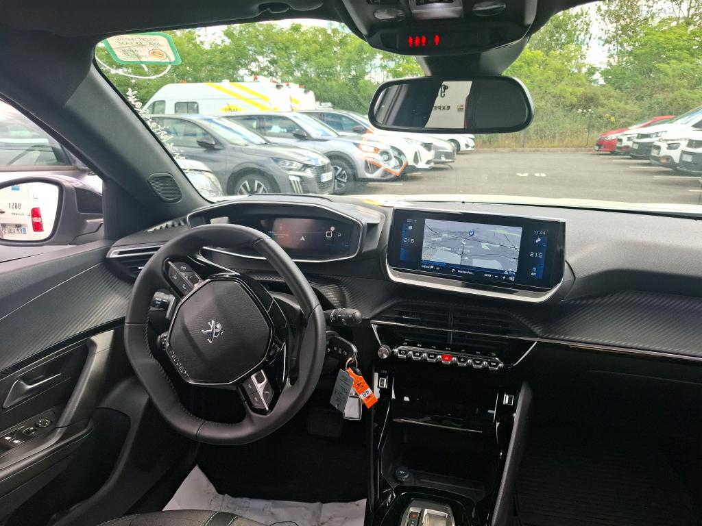 Peugeot 2008 PureTech 130 S&S EAT8 Allure Pack 2022