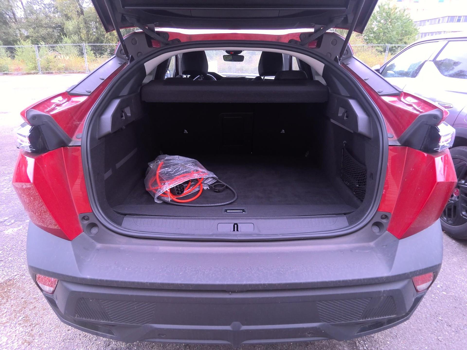 Peugeot 408 PHEV 180 e-EAT8 Allure 2023