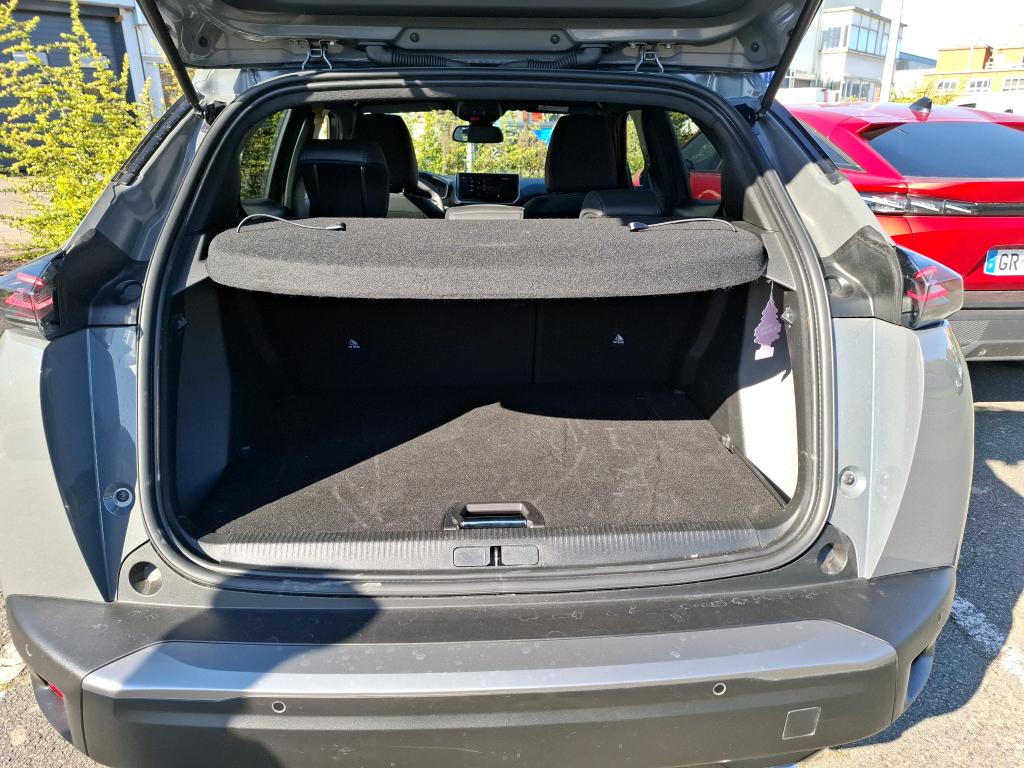 Peugeot 2008 Hybrid 136 e-DCS6 Allure 2024