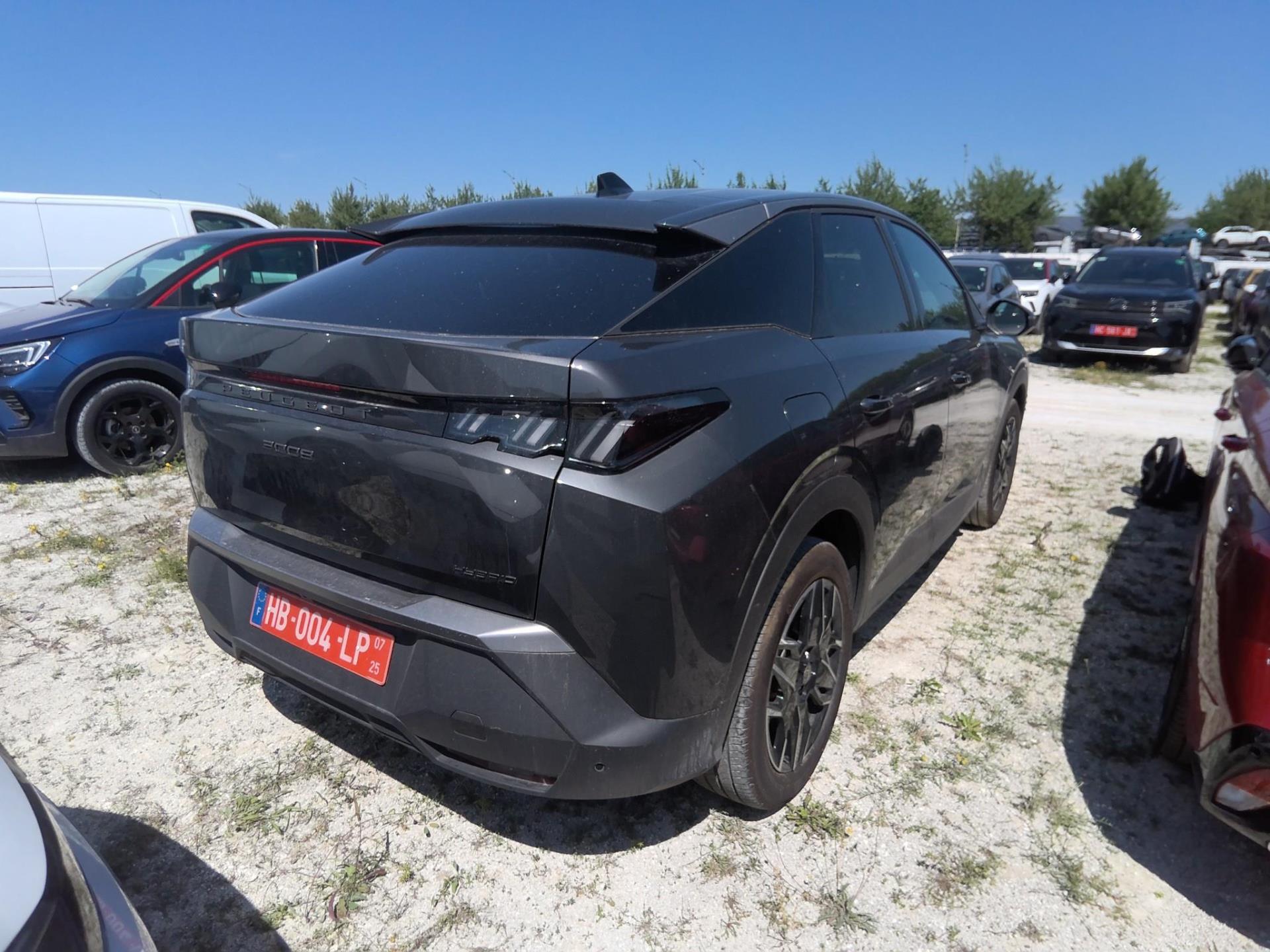 Peugeot 3008 Hybrid 136 e-DCS6 Allure 2025