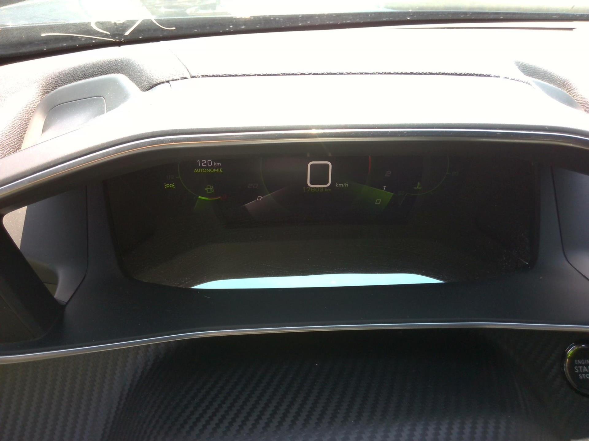 Peugeot 2008 PureTech 130 S&S BVM6 GT 2022