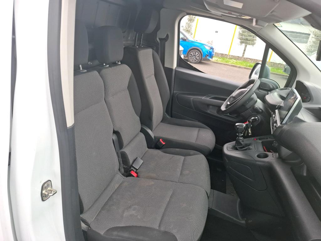 Peugeot PARTNER FOURGON STANDARD 650 KG PURETECH 110 S&S BVM6 ASPHALT 2020