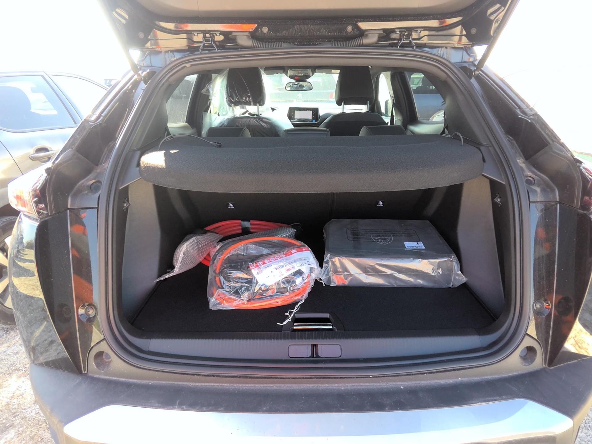 Peugeot 2008 Electrique 136 ch Allure 2023