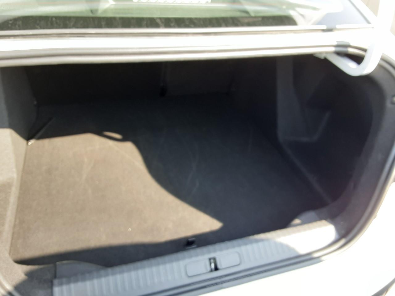 Foto Citroën C4 X 14
