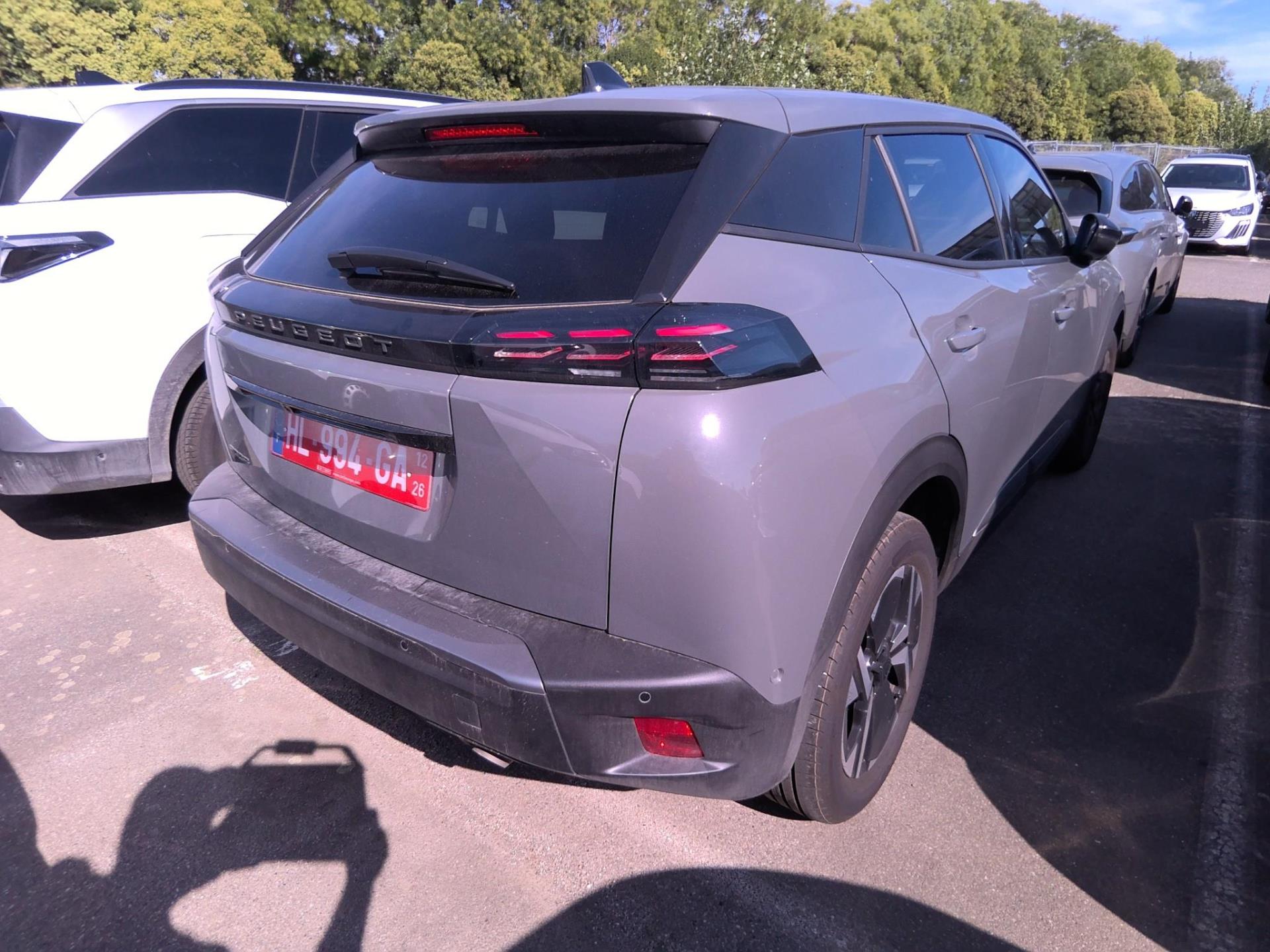 Peugeot 2008 Turbo 100 ch BVM6 Allure 2026