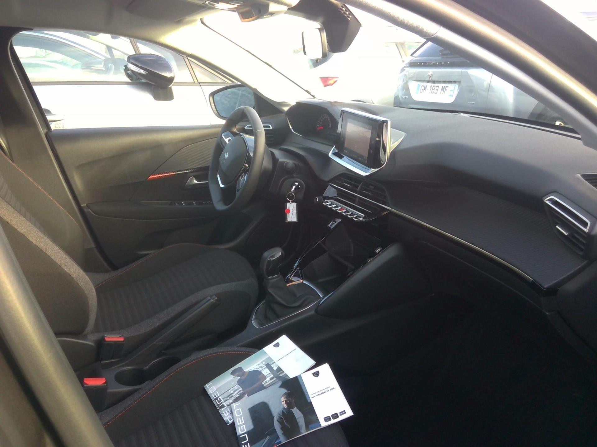 Peugeot 208 PureTech 75 S&S BVM5 Active Pack 2023