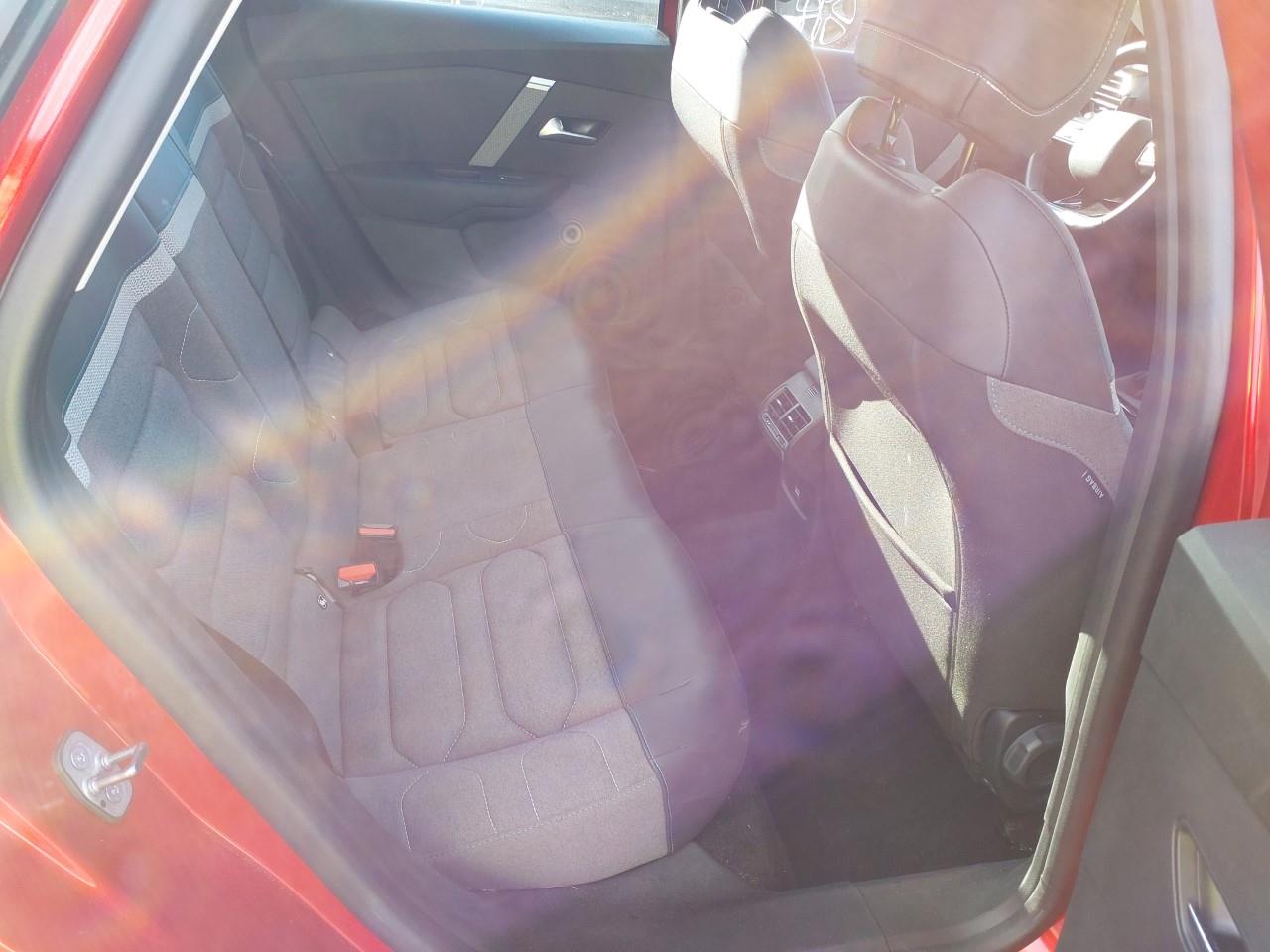 Foto Citroën C4 X 18