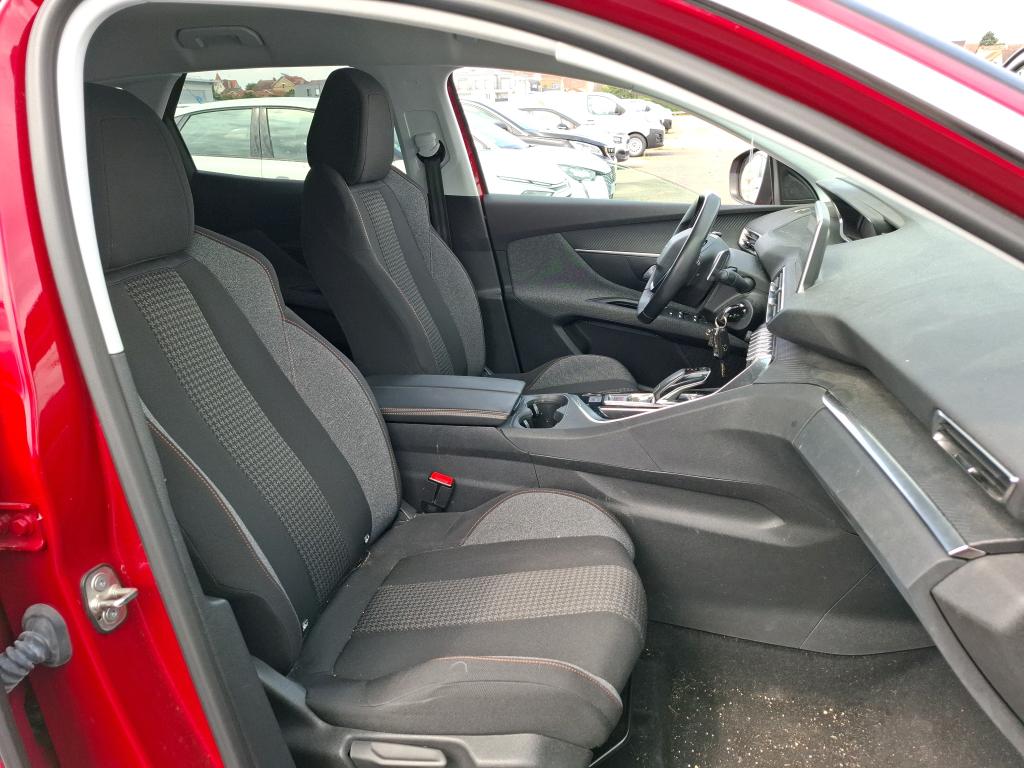 Peugeot 3008 BlueHDi 130ch S&S EAT8 Active Business 2020
