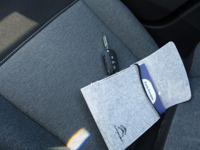 Foto Citroën ë-C4 17