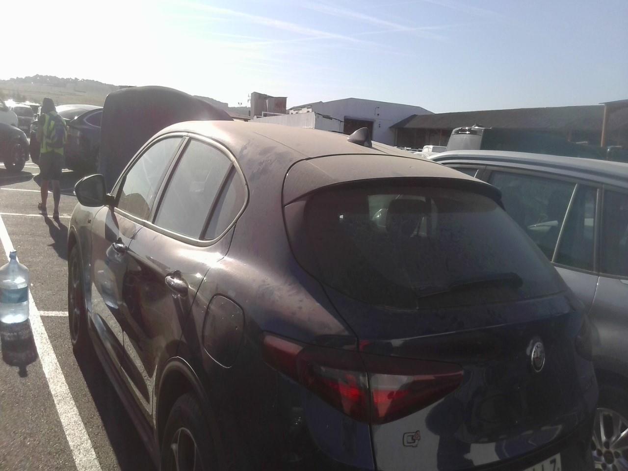 Foto Alfa Romeo Stelvio 3