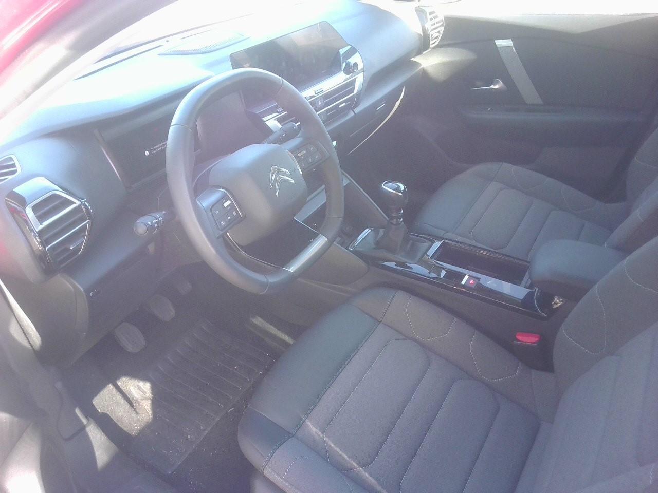 Foto Citroën C4 X 5