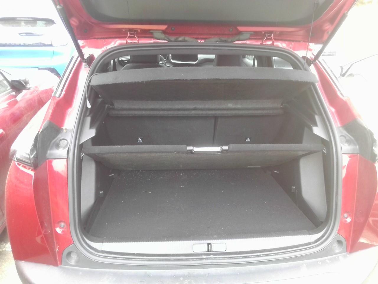 Foto Peugeot 2008 16