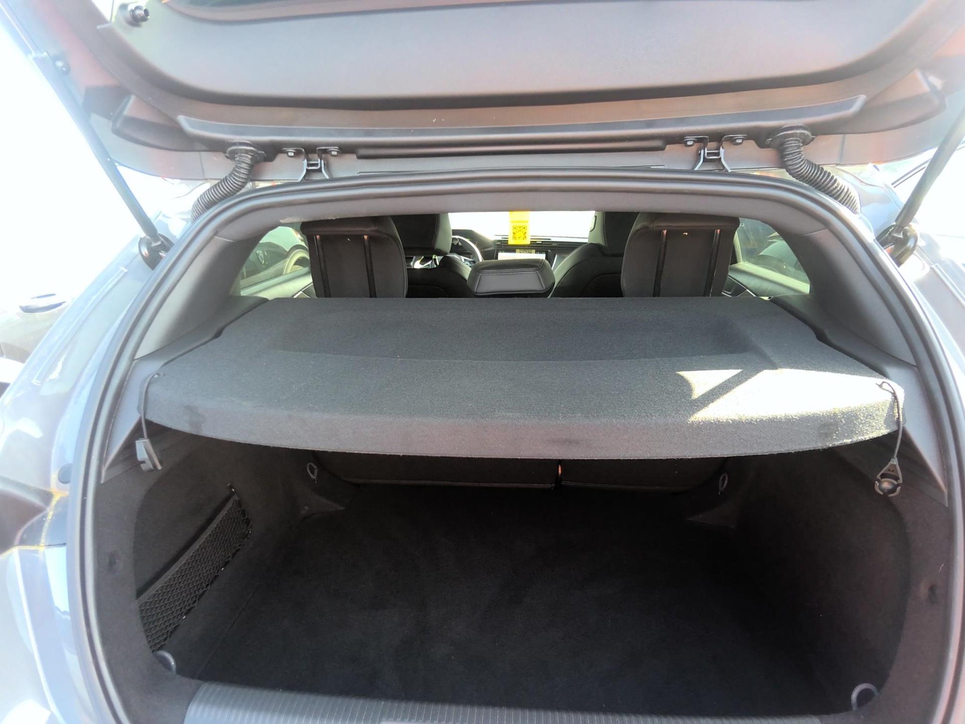 Peugeot 308 Hybrid 136 e-DCS6 GT 2024