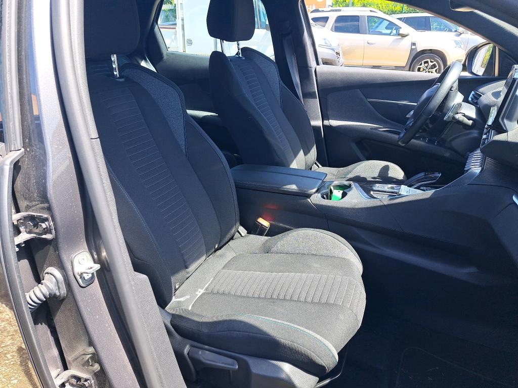 Peugeot 3008 Hybrid 225 e-EAT8 Active Pack 2023