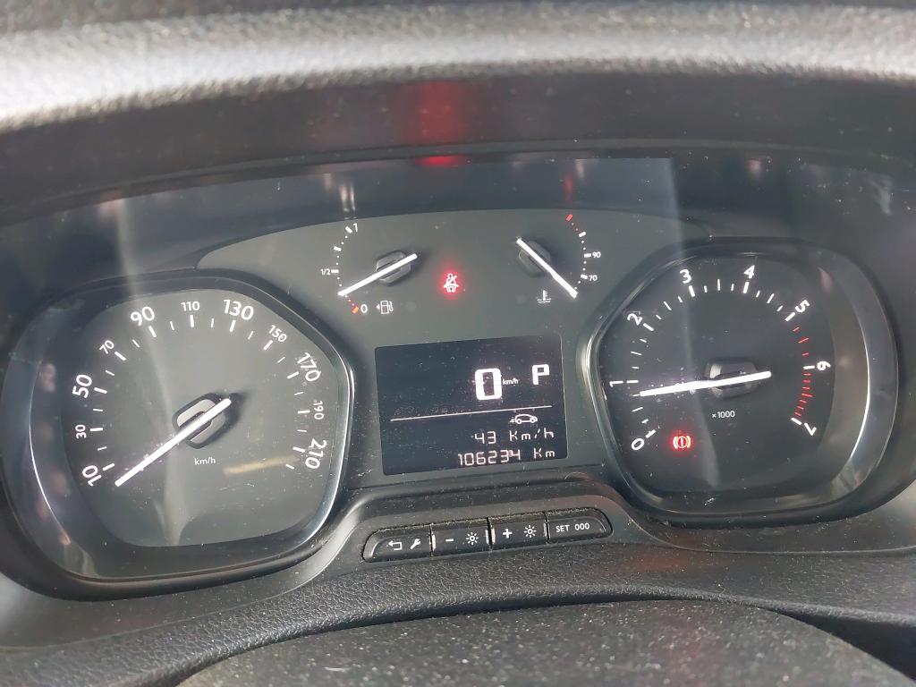 Opel VIVARO FGN L2 2.0 DIESEL 120 CH BVA8 PACK CLIM 2020