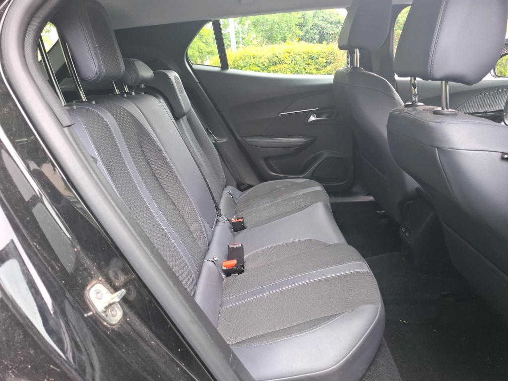 Peugeot 2008 BlueHDi 130 S&S EAT8 Allure 2020