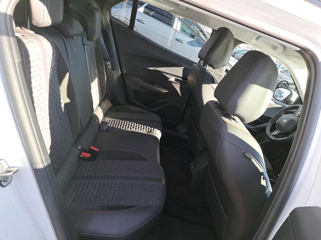Peugeot 2008 Electrique 136 ch Roadtrip 2022