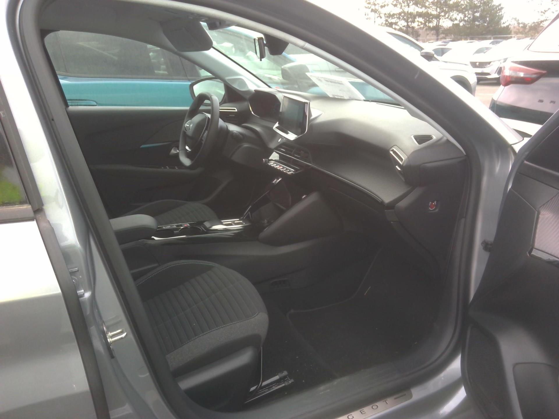 Peugeot 208 Electrique 50 kWh 136ch Style 2022