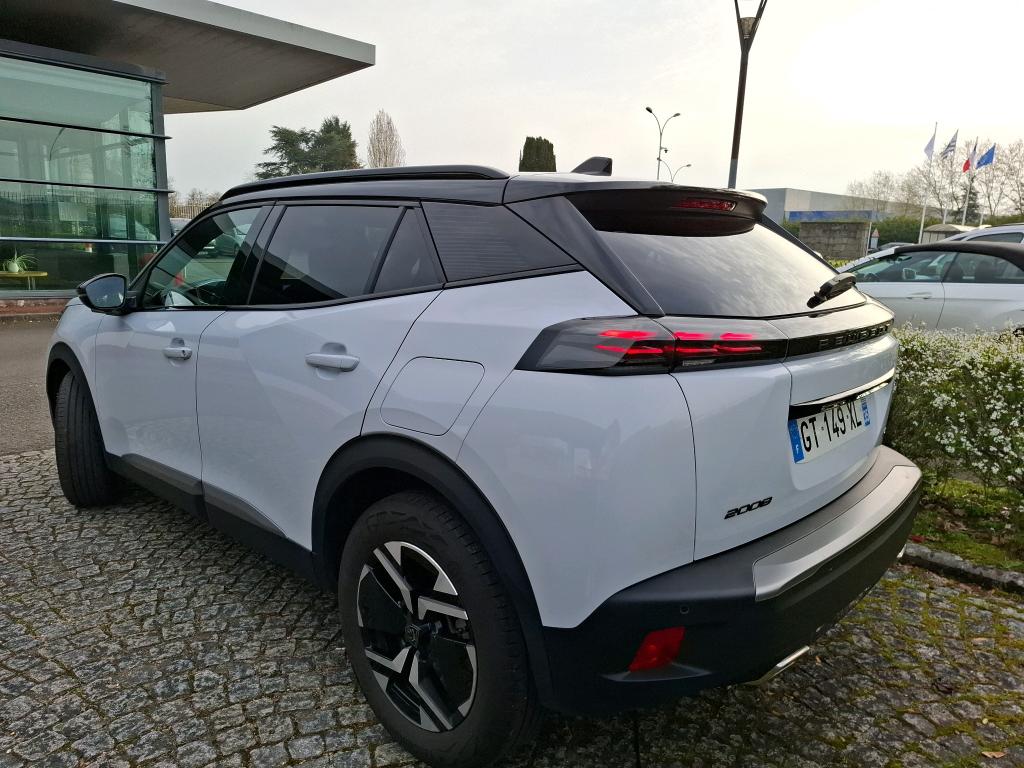 Peugeot 2008 PureTech 130 S&S EAT8 GT 2024