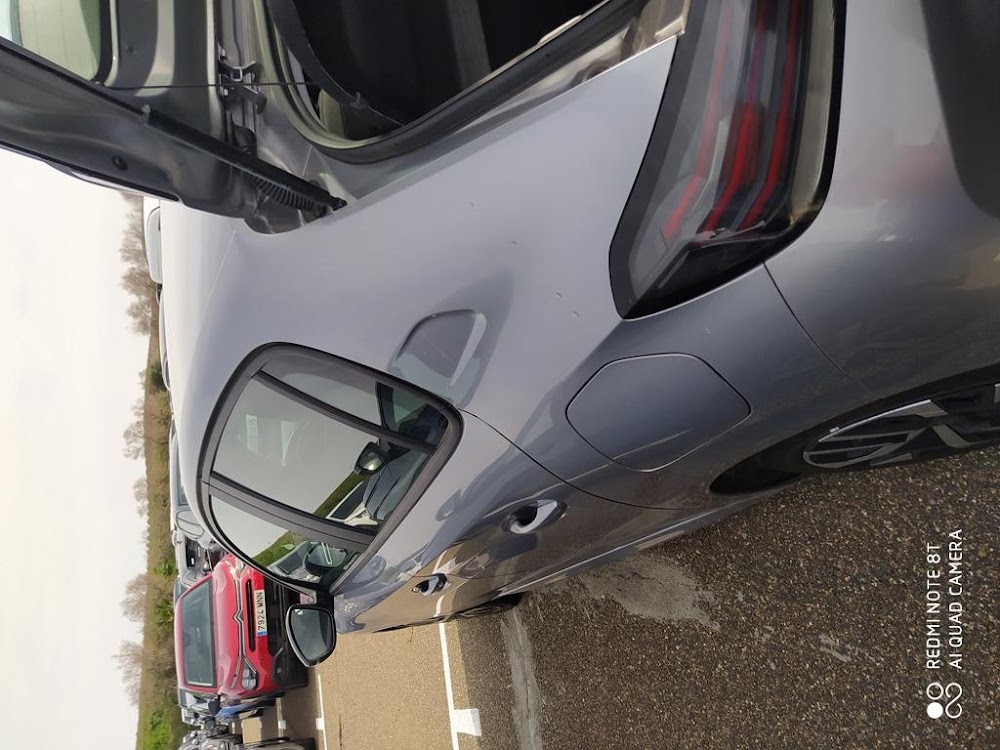 Foto Peugeot 208 6
