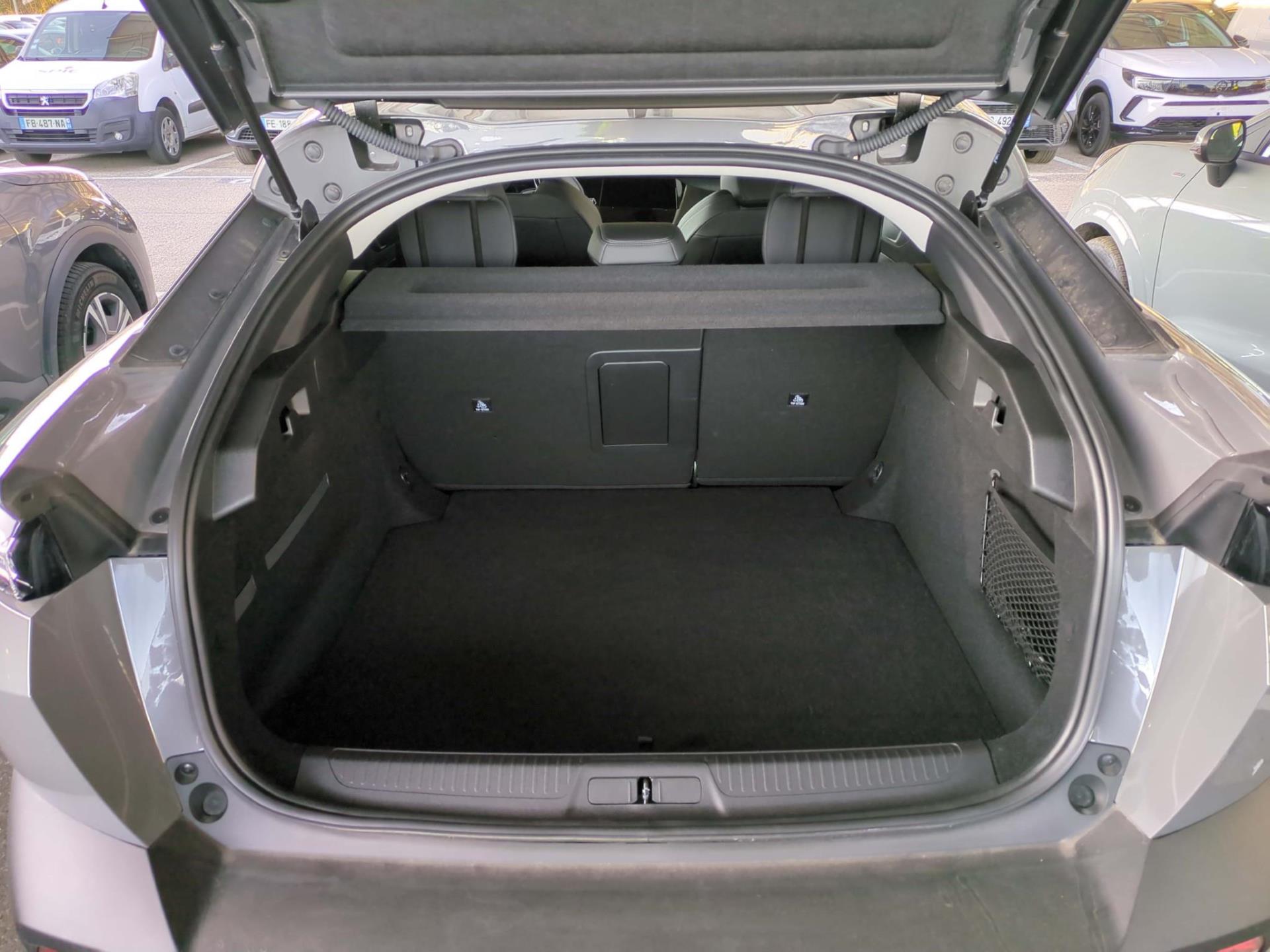 Peugeot 408 Hybrid 136 e-DCS6 Allure 2024