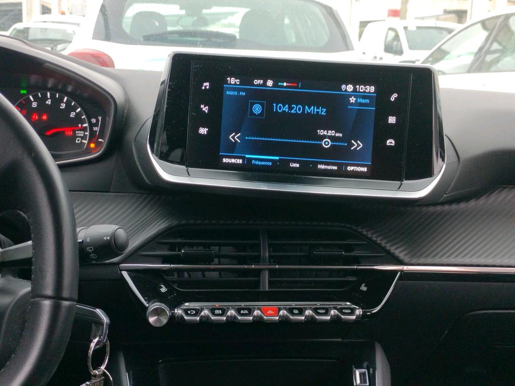 Peugeot 208 BlueHDi 100 S&S BVM6 Style 2021