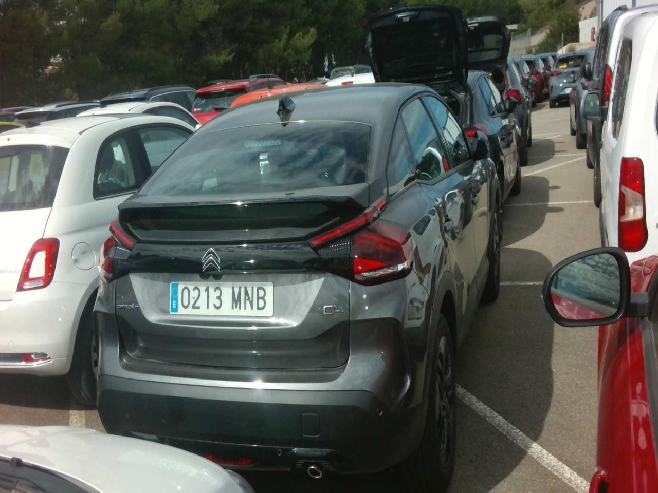 Foto Citroën C4 X 8