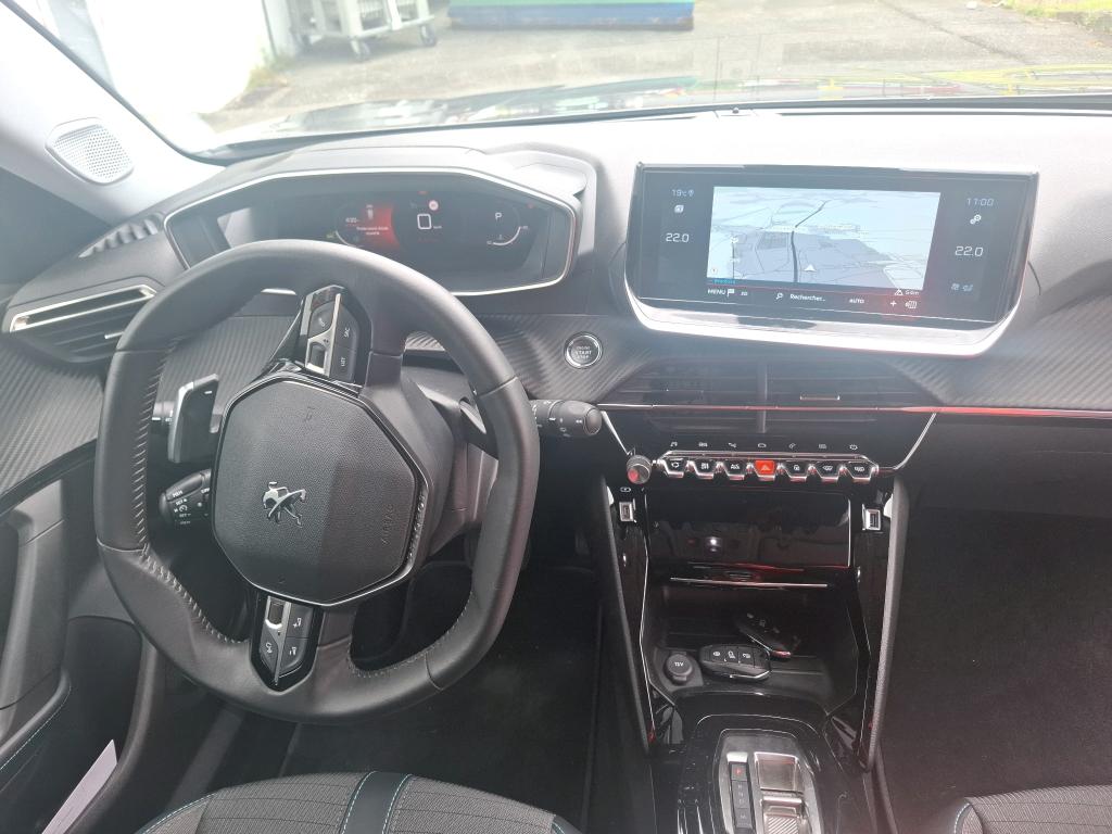 Peugeot 2008 BlueHDi 130 S&S EAT8 Allure Pack 2022