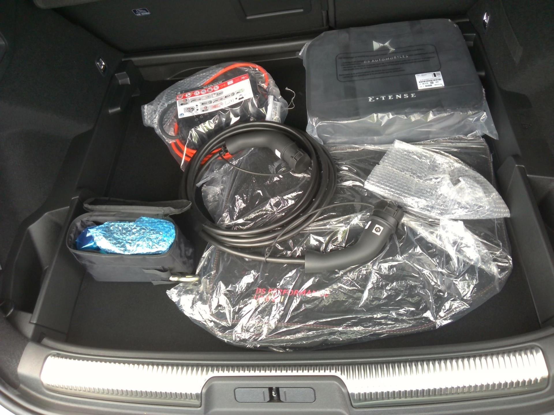 DS DS 7 Hybride Rechargeable E-Tense 225 EAT8 Performance Line 2023