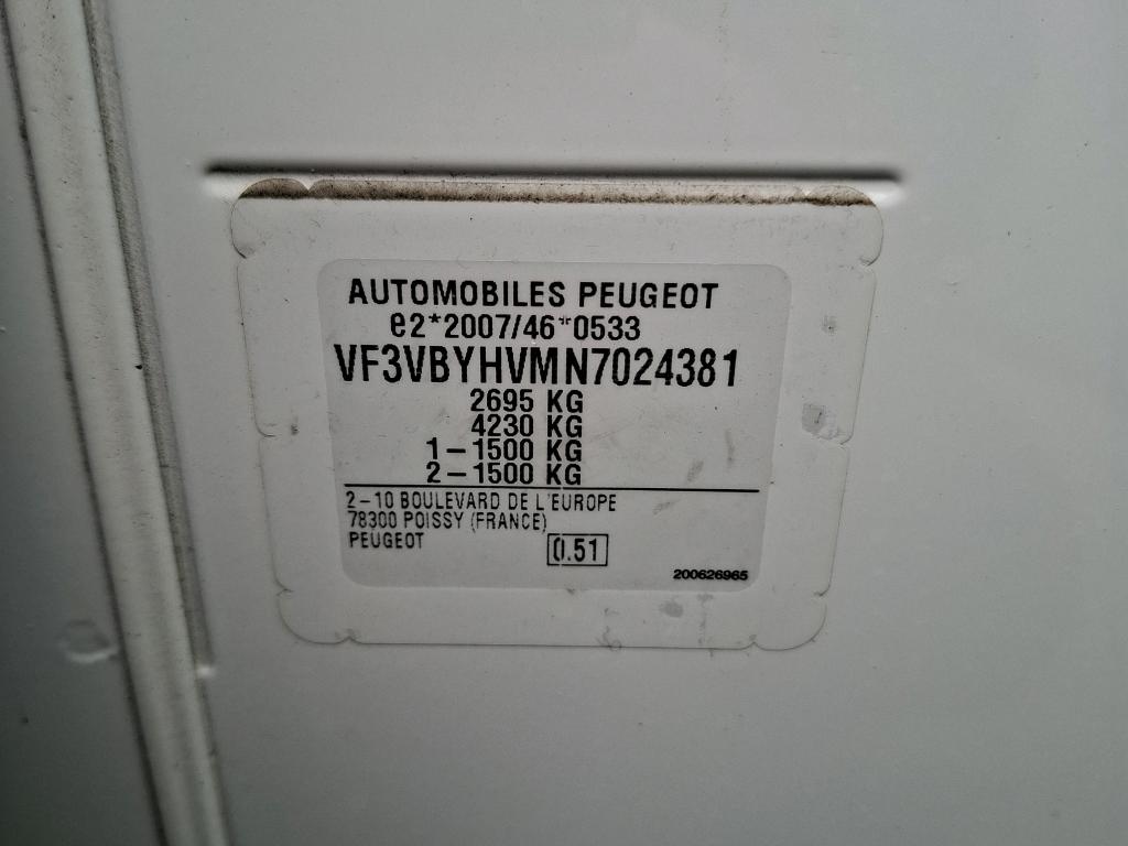 Peugeot EXPERT FGN TOLE STANDARD 1.5 BLUEHDI 120 S&S BVM6 ASPHALT 2022